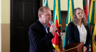 PREFEITO LINHA NOVA ABERTURA CASAIS SÉRIE OURO