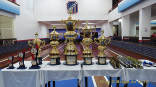 PREMIAÇÃO 4º ESTADUAL SÉRIE OURO MASTER MASCULINO - CLUBE DORES - SANTA MARIA
